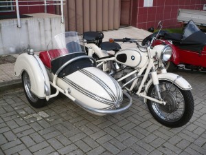 Moto BMW com Sidecar